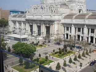 Ih Hotels Milano Centrale Guest House Luaran gambar