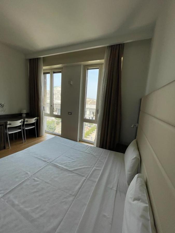Ih Hotels Milano Centrale Guest House Luaran gambar