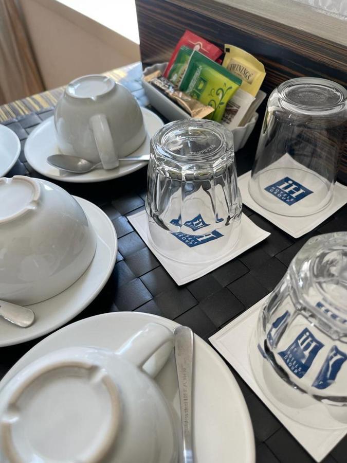 Ih Hotels Milano Centrale Guest House Luaran gambar